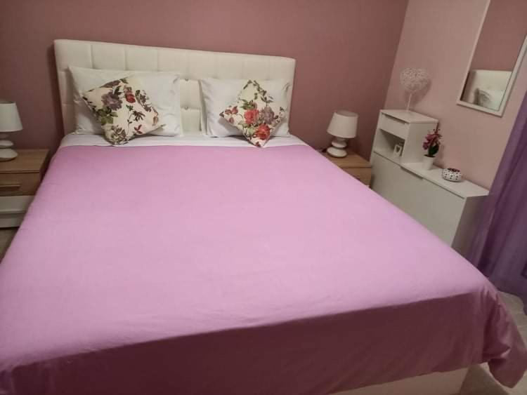 Peaceful House Near Airport Villa Pikermion Bagian luar foto